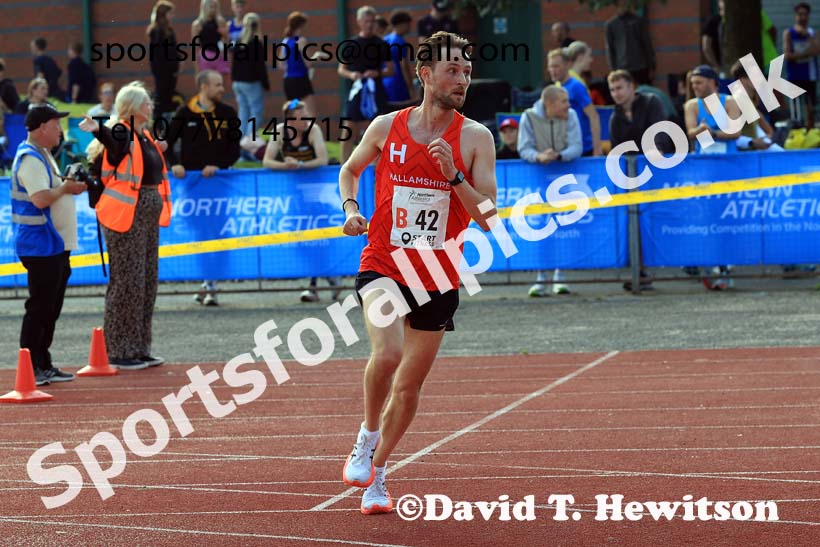 Mens 6 Stage Relay, 2024 Northern Mens 6 and Womens 4 and Youngsters Relays, Stanley Park, Blackpool.  Photo: David T. Hewitson/Sports for All Pics